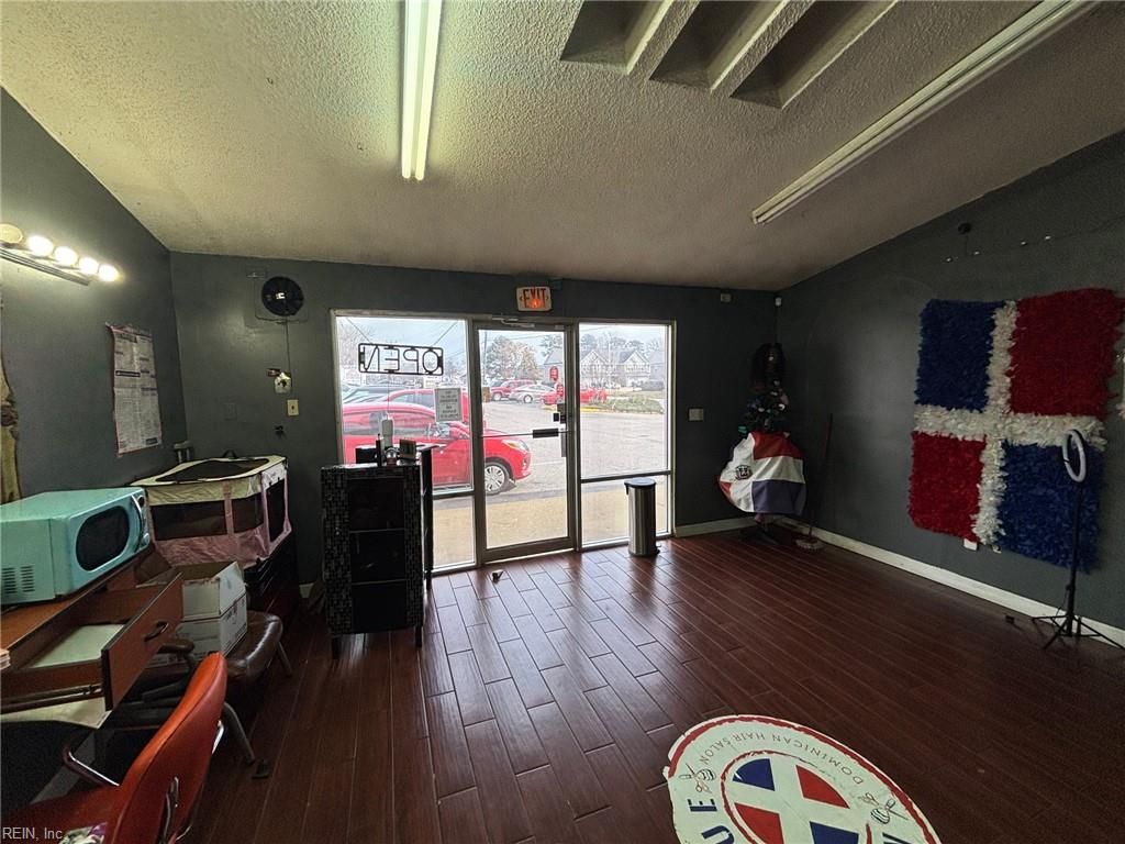 Photo of 3912 Bonney Road #102, Virginia Beach, VA 23452 (MLS # 10626715)