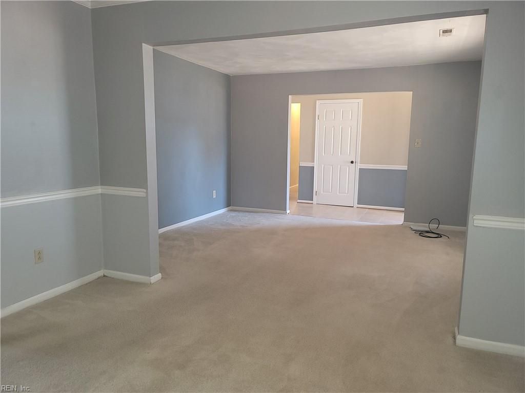 Photo of 1024 Bowling Green Trail, Chesapeake, VA 23320 (MLS # 10614106)