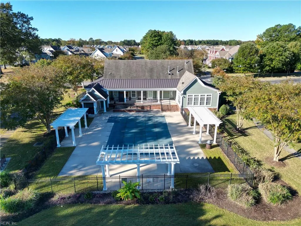 Virginia Beach, Virginia 23455, United States, 4 Bedrooms Bedrooms, ,3 BathroomsBathrooms,Residential,Active,255565