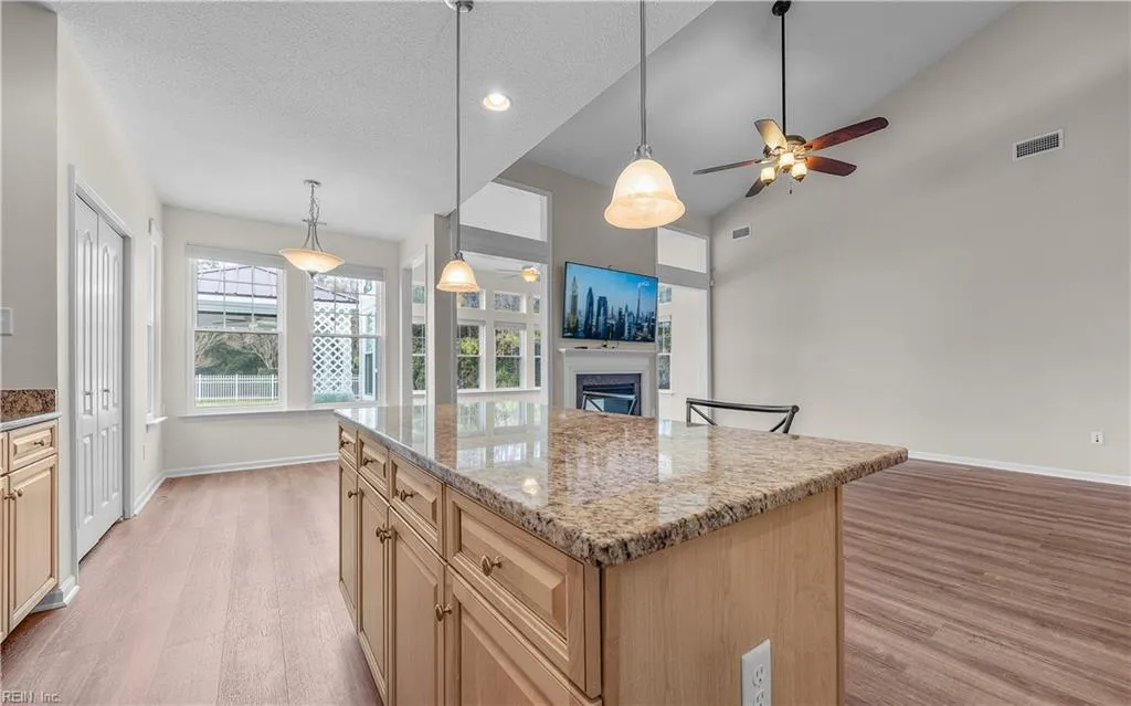 Virginia Beach, Virginia 23455, United States, 4 Bedrooms Bedrooms, ,3 BathroomsBathrooms,Residential,Active,255565