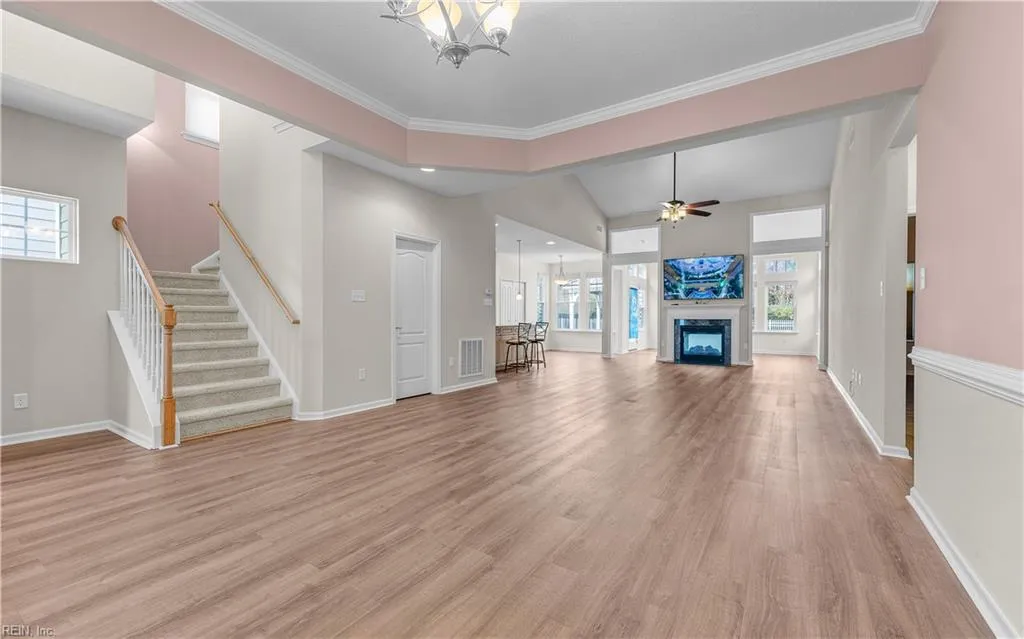 Virginia Beach, Virginia 23455, United States, 4 Bedrooms Bedrooms, ,3 BathroomsBathrooms,Residential,Active,255565