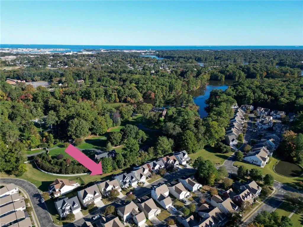 Virginia Beach, Virginia 23455, United States, 4 Bedrooms Bedrooms, ,3 BathroomsBathrooms,Residential,Active,255565