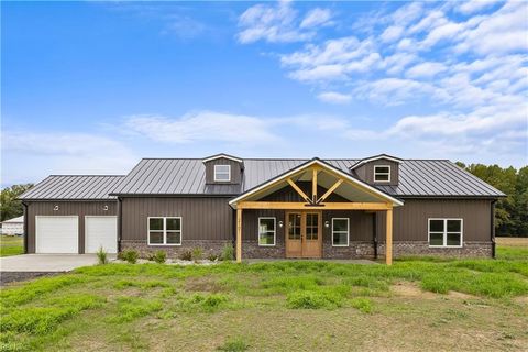 Photo of 2021 Chippokes Farm Road, Surry, VA 23883 (MLS # 10607237)