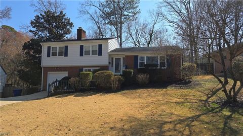 Photo of 8 Bonnie Lane, Newport News, VA 23606 (MLS # 10625060)