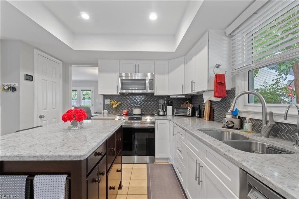 Photo of 2004 Dawnee Brook Trail N, Chesapeake, VA 23320 (MLS # 10613878)