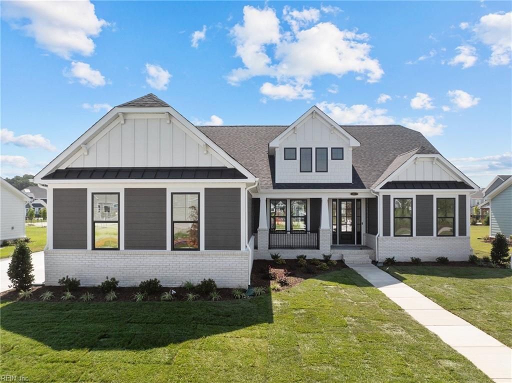Photo of 1845 MALVERN Drive, Virginia Beach, VA 23456 (MLS # 10576074)