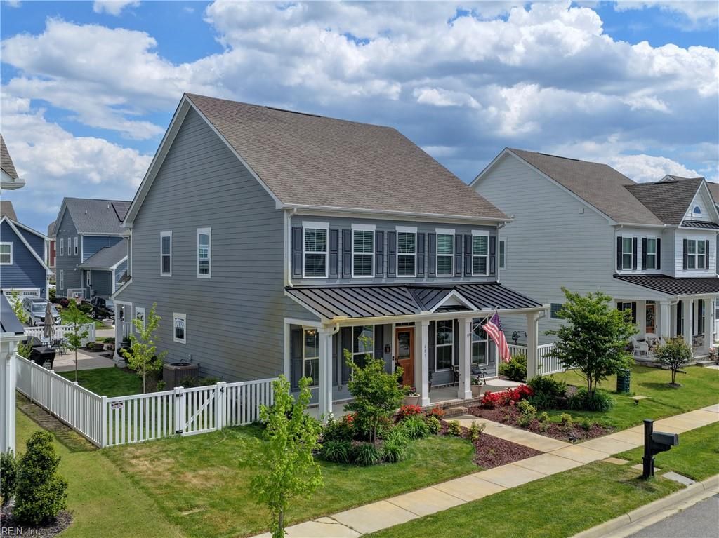 Photo of 605 Big Bear Lane, Chesapeake, VA 23323 (MLS # 10631084)