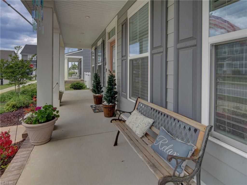 Photo of 605 Big Bear Lane, Chesapeake, VA 23323 (MLS # 10631084)