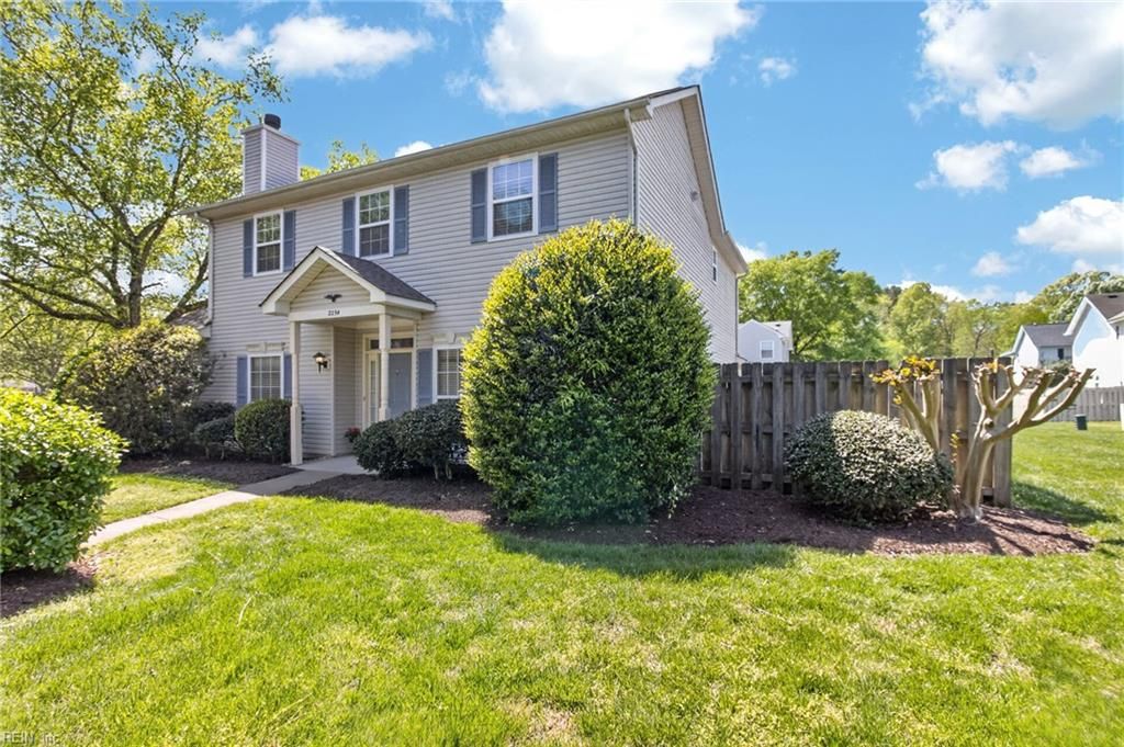 Photo of 2254 New Kent Court, Newport News, VA 23602 (MLS # 10629077)