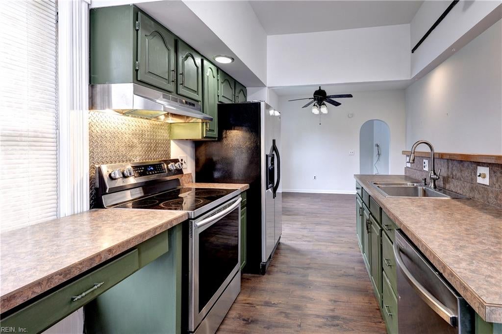 Photo of 216 Beach Road, Hampton, VA 23664 (MLS # 10645297)
