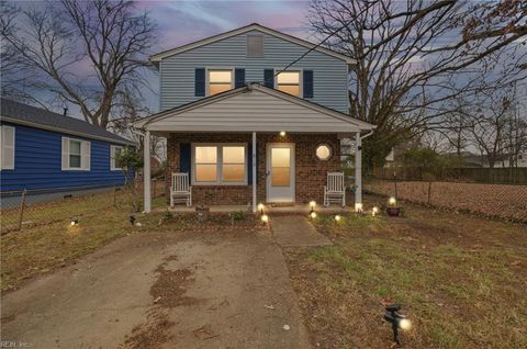 Photo of 812 Ridgeway Avenue, Hampton, VA 23661 (MLS # 10615223)
