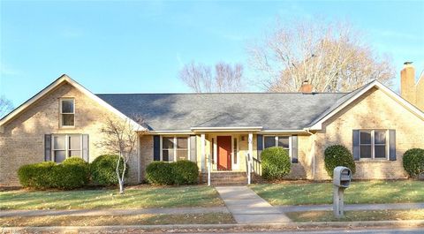 4729 Berrywood RD Virginia Beach VA 23464