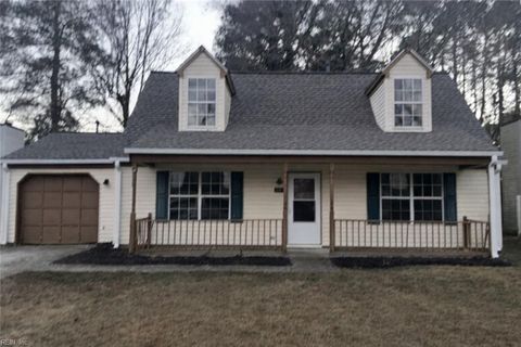 Photo of 705 Stacis Lane, Newport News, VA 23608 (MLS # 10613614)