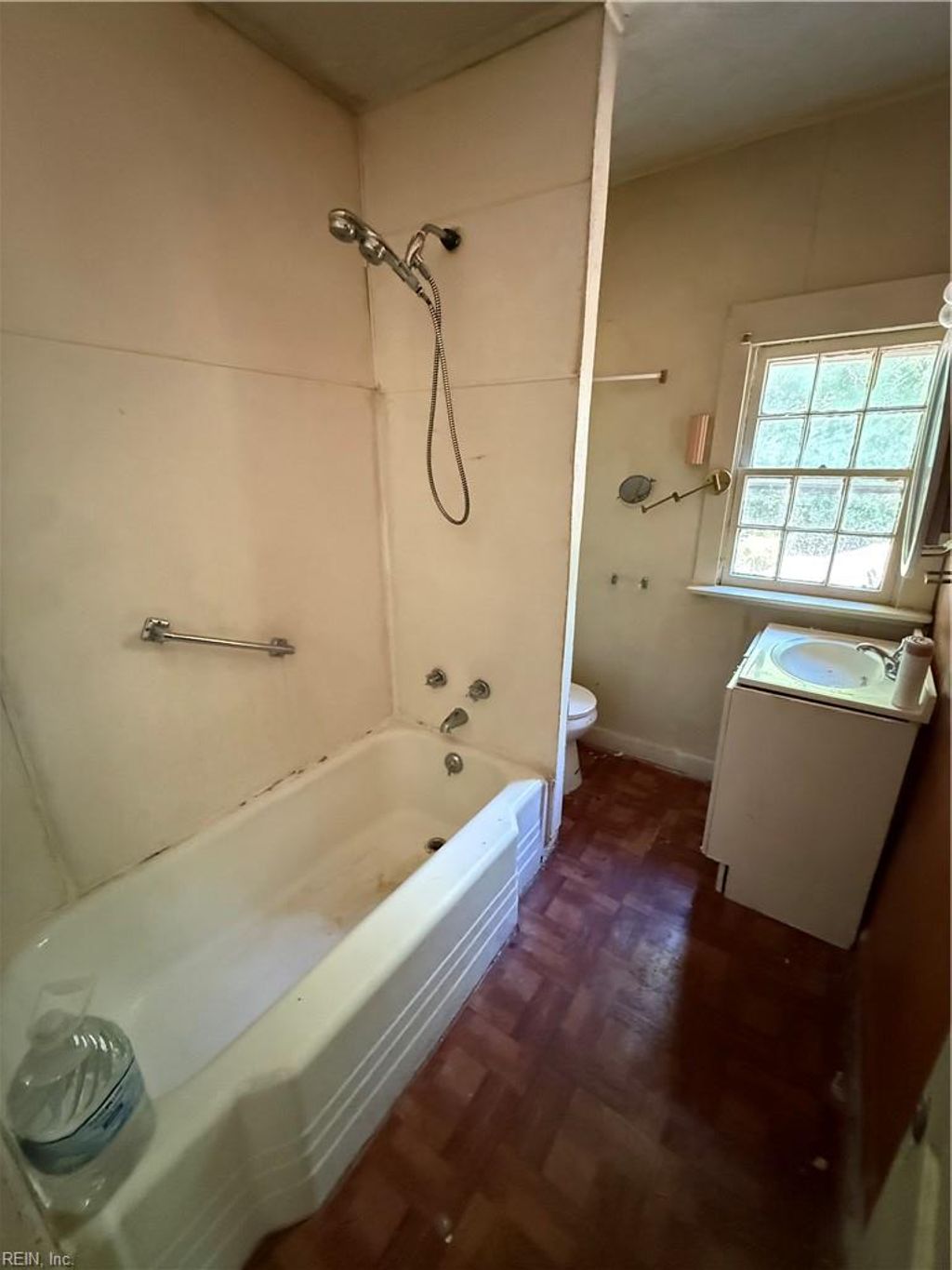 Photo of 1328 Bolton Street, Norfolk, VA 23504 (MLS # 10635294)