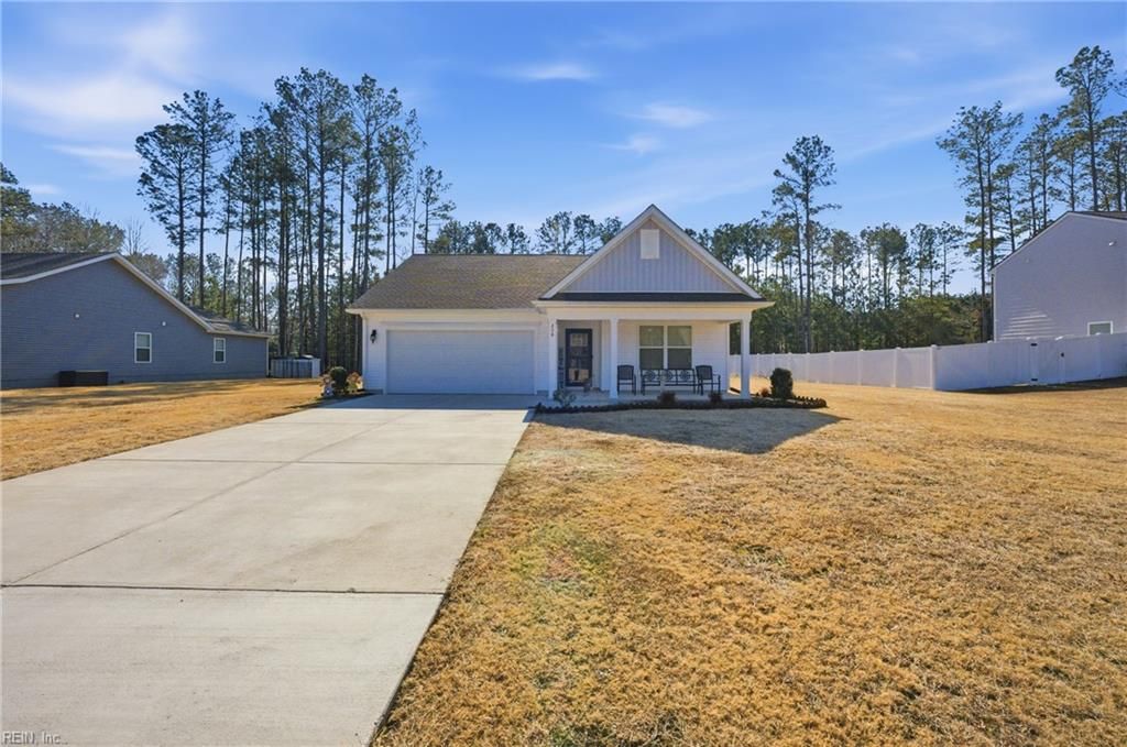 Photo of 236 Landview Lane, Franklin, VA 23851 (MLS # 10620479)