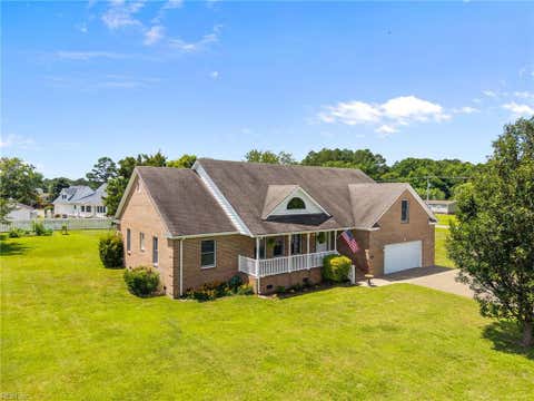 Photo for 100 Whispering Pines CT