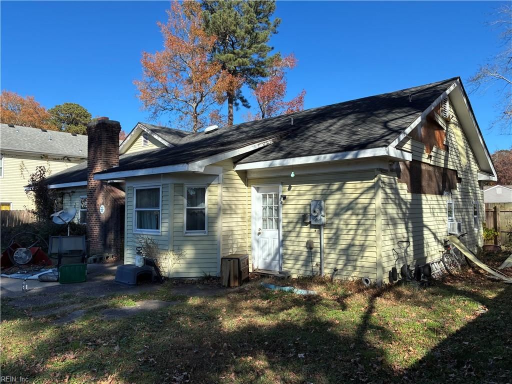 Photo of 1705 Star Lake Drive, Virginia Beach, VA 23453 (MLS # 10610777)