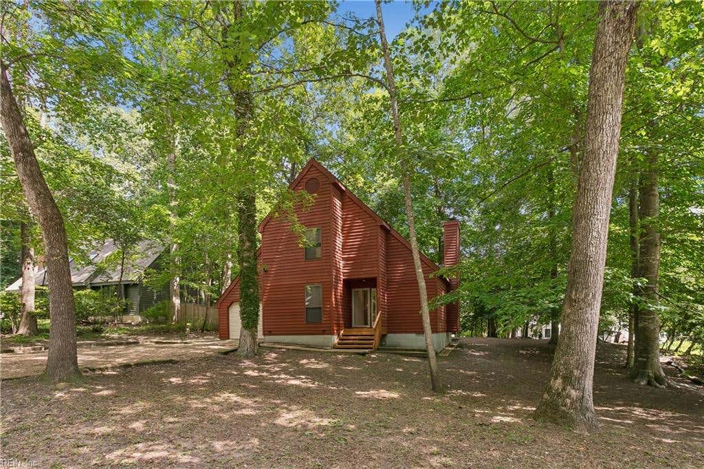 Photo of 128 Sharps Road, Williamsburg, VA 23188 (MLS # 10649149)