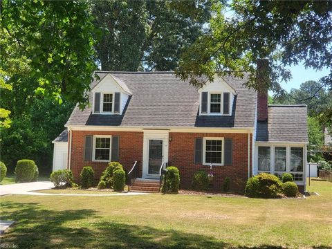 Photo of 44 Cedar Lane, Newport News, VA 23601 (MLS # 10636231)