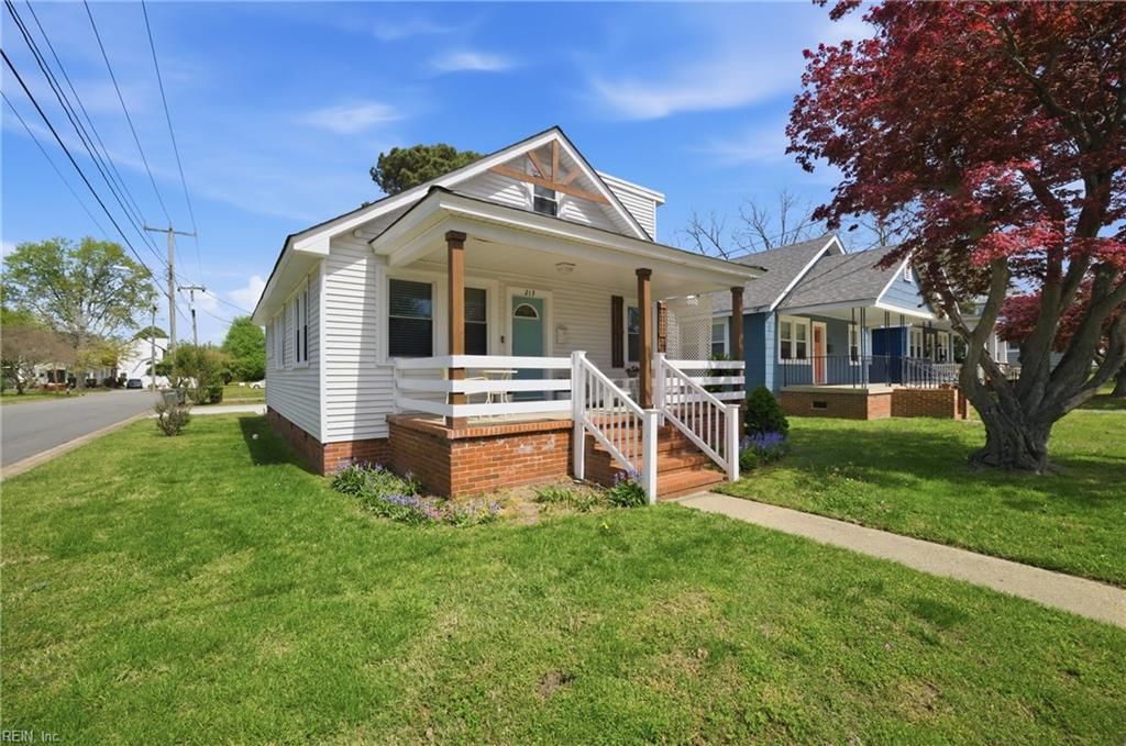 Photo of 213 E Cummings Avenue, Hampton, VA 23663 (MLS # 10629368)
