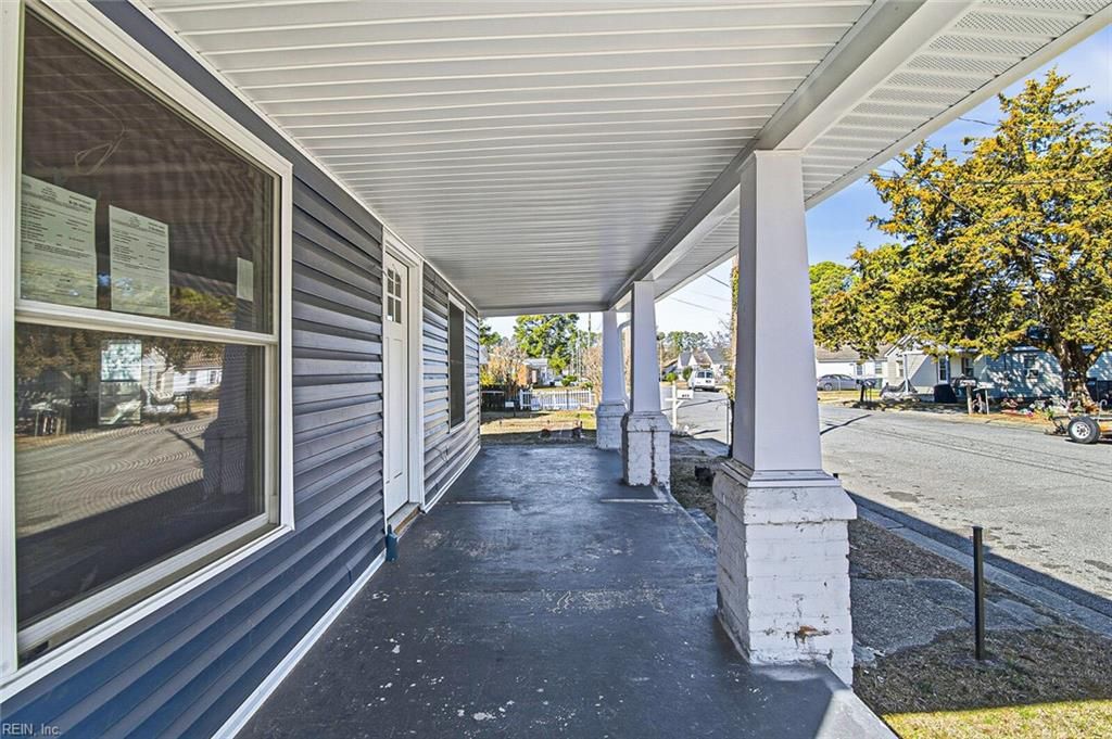 Photo of 416 Cobb Street, Franklin, VA 23851 (MLS # 10617033)