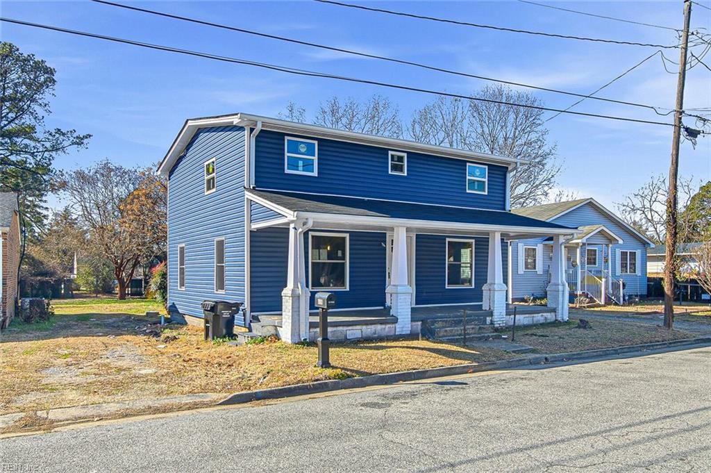 Photo of 416 Cobb Street, Franklin, VA 23851 (MLS # 10617033)