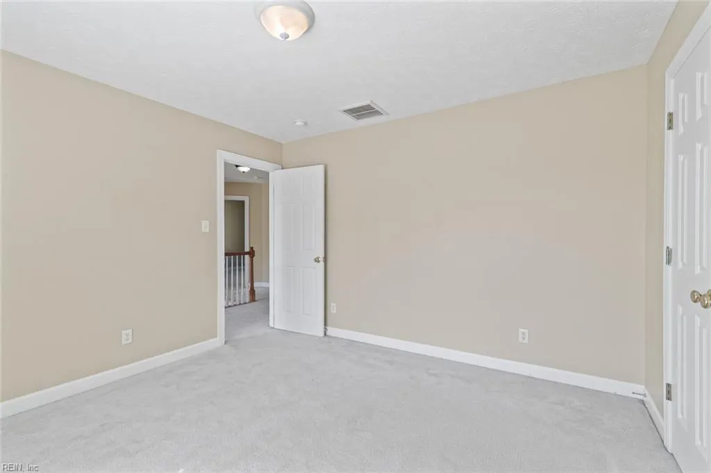 Poquoson, Virginia 23662, United States, 5 Bedrooms Bedrooms, ,3 BathroomsBathrooms,Residential,Active,220649