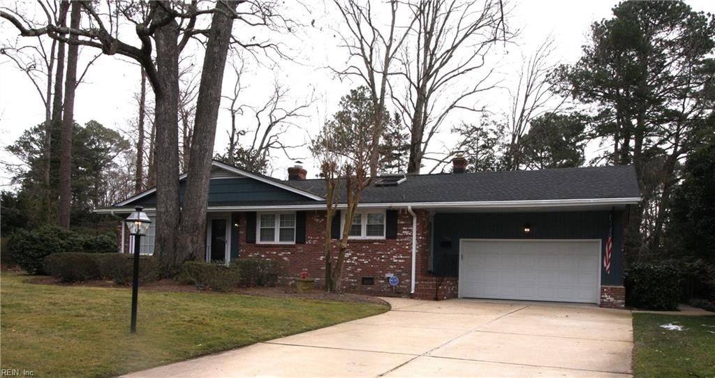 Photo of 604 Chesopeian Trail, Virginia Beach, VA 23452 (MLS # 10619532)