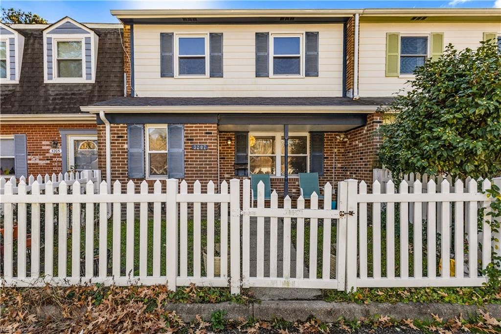 Photo of 3207 Lakecrest Road, Virginia Beach, VA 23452 (MLS # 10612077)