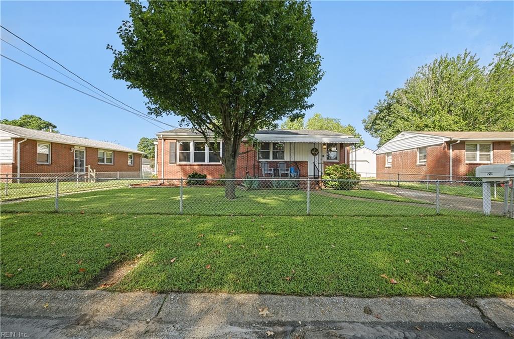 Photo of 514 Mooney Road, Chesapeake, VA 23325 (MLS # 10658454)