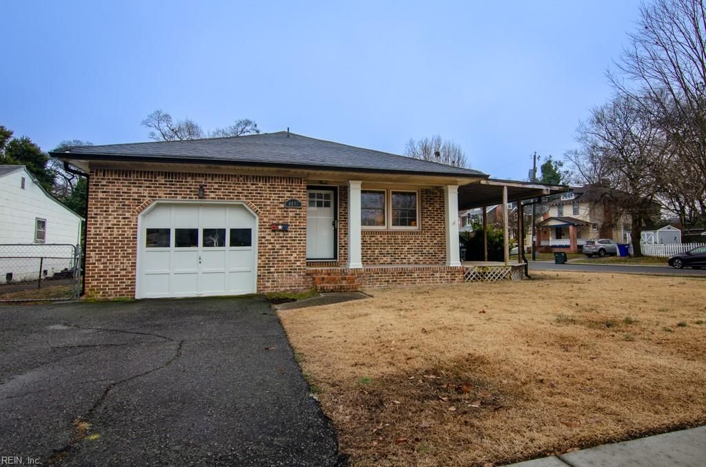 Photo of 4400 Colonial Avenue, Norfolk, VA 23508 (MLS # 10620717)