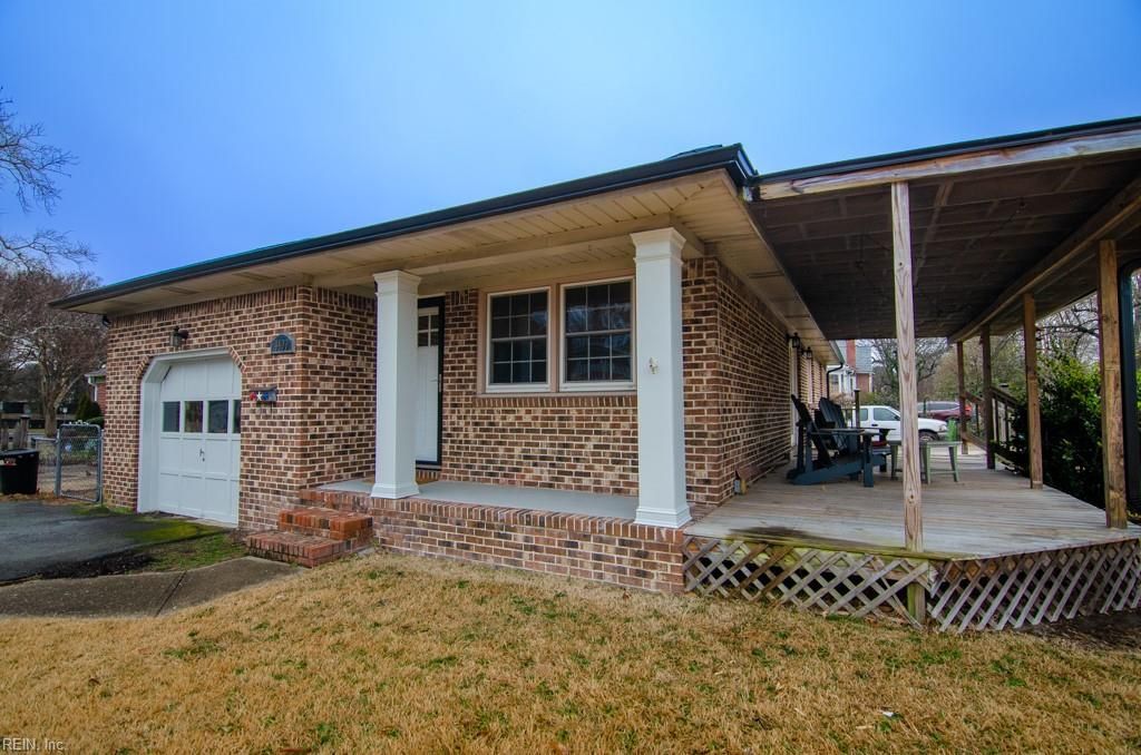 Photo of 4400 Colonial Avenue, Norfolk, VA 23508 (MLS # 10620717)