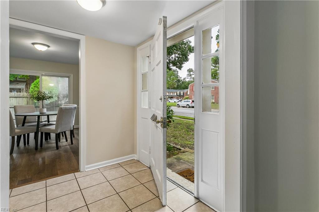 Photo of 391 Circuit Lane #F, Newport News, VA 23608 (MLS # 10654976)