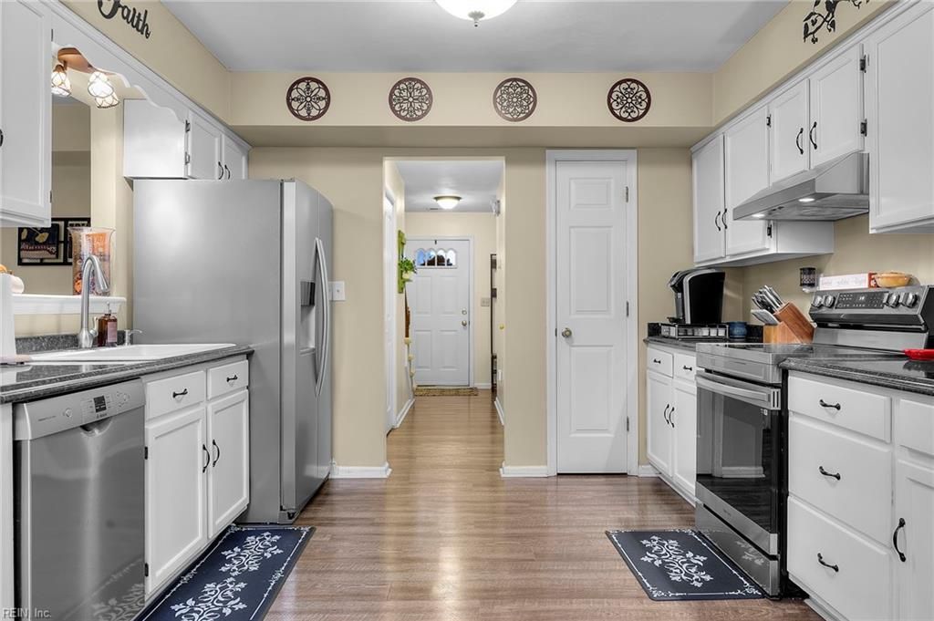 Photo of 2601 Larchwood Cove, Virginia Beach, VA 23456 (MLS # 10613825)