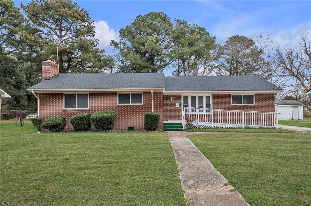 Photo of 31 Radford Street, Portsmouth, VA 23701 (MLS # 10618272)