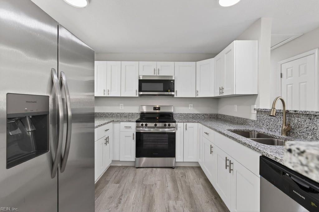 Photo of 9607 Whit Avenue, Norfolk, VA 23503 (MLS # 10633152)