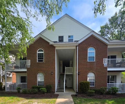 Photo of 1377 Ivywood Road, Virginia Beach, VA 23453 (MLS # 10630603)
