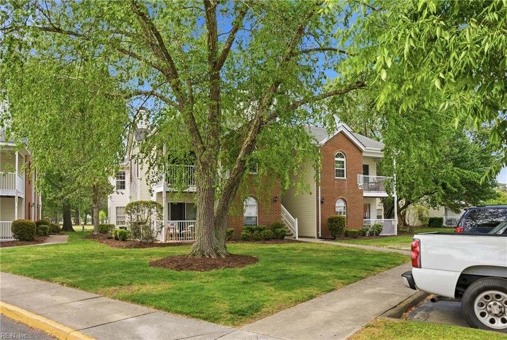 Photo of 1377 Ivywood Road, Virginia Beach, VA 23453 (MLS # 10630603)