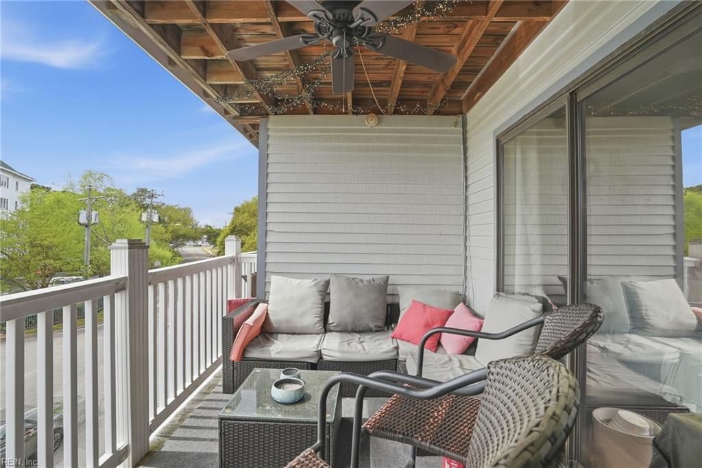 Photo of 3200 Lynnhaven Drive #208, Virginia Beach, VA 23451 (MLS # 10629944)