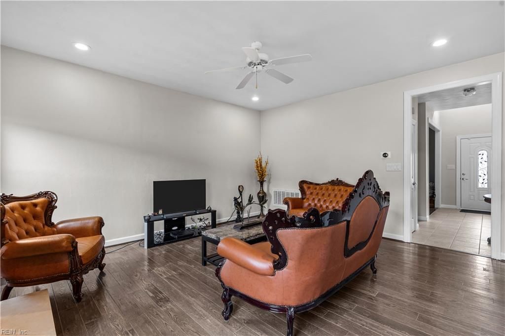 Photo of 202 Ferguson Place, Suffolk, VA 23435 (MLS # 10617842)