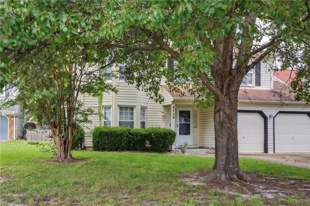 2429 Creekmore Court