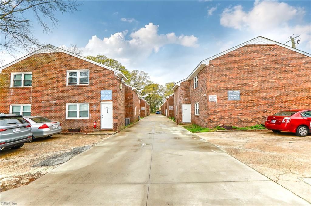 Photo of 2707 Azalea Garden Road #C4, Norfolk, VA 23513 (MLS # 10614805)