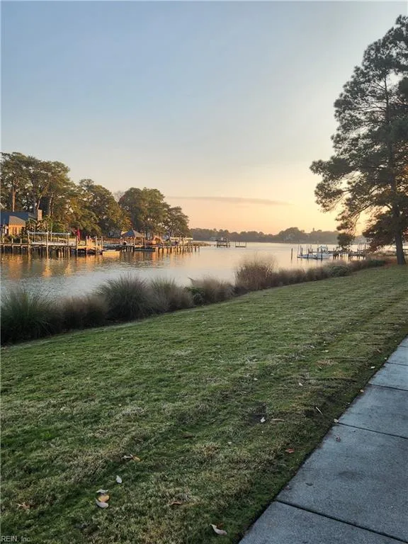 Norfolk, Virginia 23505, United States, 3 Bedrooms Bedrooms, ,2 BathroomsBathrooms,Residential,Active,242815