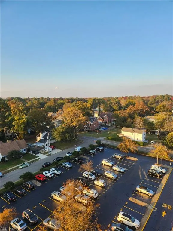 Norfolk, Virginia 23505, United States, 3 Bedrooms Bedrooms, ,2 BathroomsBathrooms,Residential,Active,242815