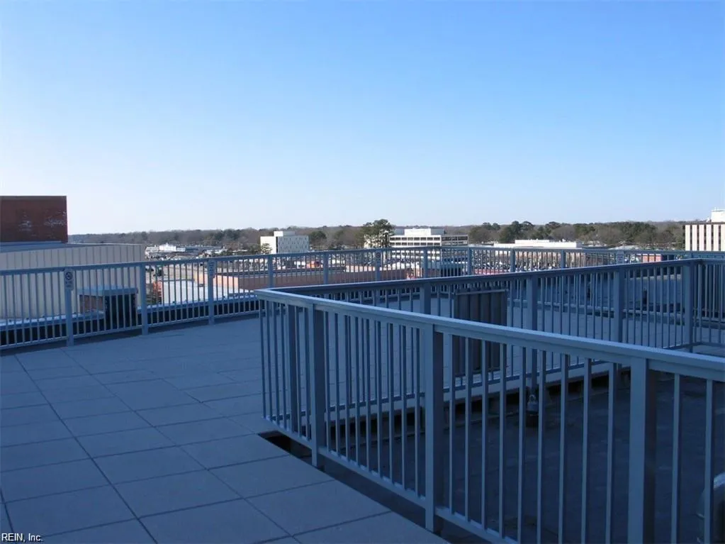 Virginia Beach, Virginia 23462, United States, 1 Bedroom Bedrooms, ,1 BathroomBathrooms,Residential,Pending,121964