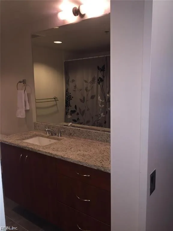 Virginia Beach, Virginia 23462, United States, 1 Bedroom Bedrooms, ,1 BathroomBathrooms,Residential,Pending,121964