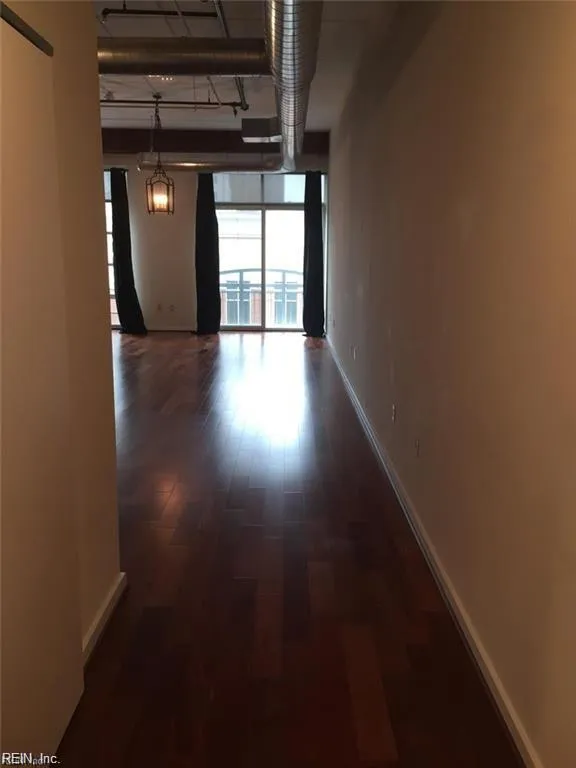 Virginia Beach, Virginia 23462, United States, 1 Bedroom Bedrooms, ,1 BathroomBathrooms,Residential,Pending,121964