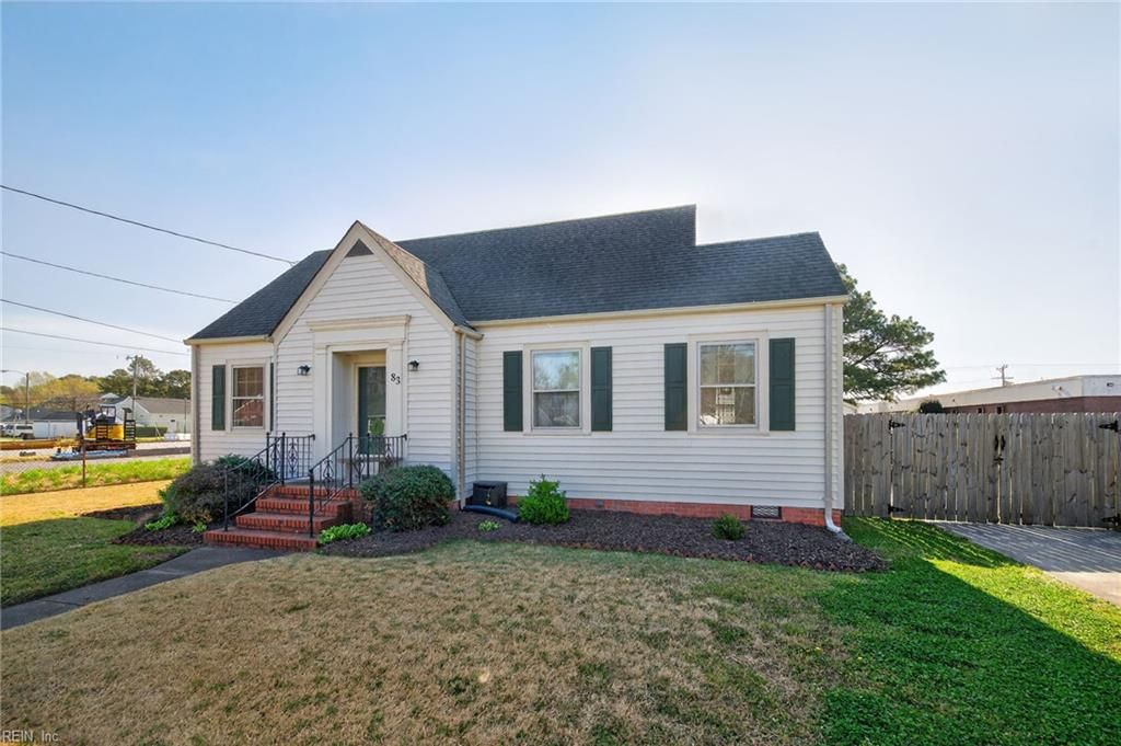 Photo of 83 Oregon Ave Avenue, Portsmouth, VA 23701 (MLS # 10627584)