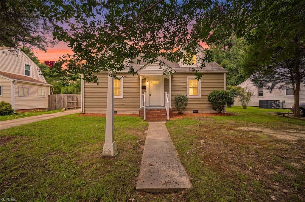 Photo of 2705 Verell Street, Hampton, VA 23661 (MLS # 10650156)