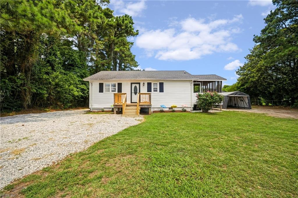 Photo of 117 Bryan Road, Knotts Island, NC 27950 (MLS # 10640936)